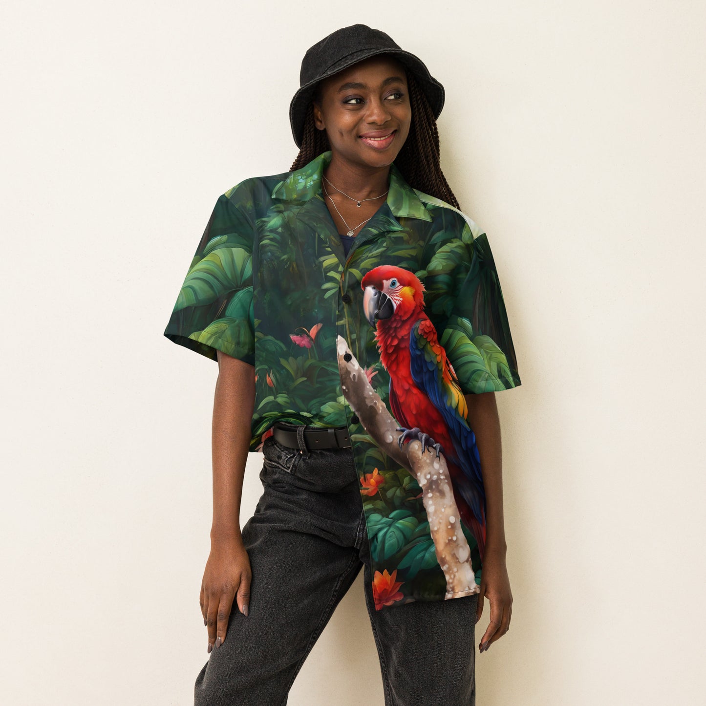 Unisex TropicalHawaiian style shirt.
